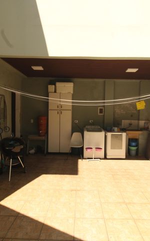 Casa à venda com 160m², 4 quartos e 3 vagasQuintal/garagem