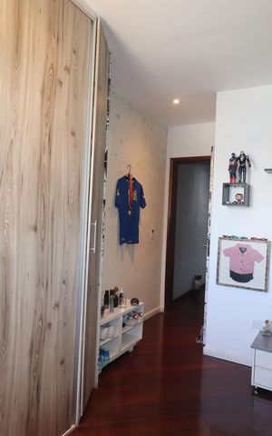 Apartamento à venda com 140m², 3 quartos e 2 vagasQuarto 2