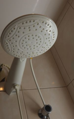 Apartamento à venda com 140m², 3 quartos e 2 vagasBanheiro Quarto 1 suíte