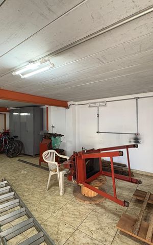Casa à venda com 300m², 3 quartos e 2 vagasGaragem 2
