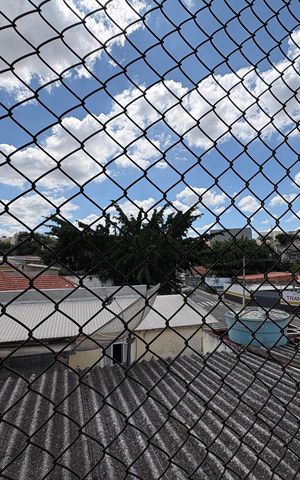 Casa à venda com 300m², 3 quartos e 2 vagasVista