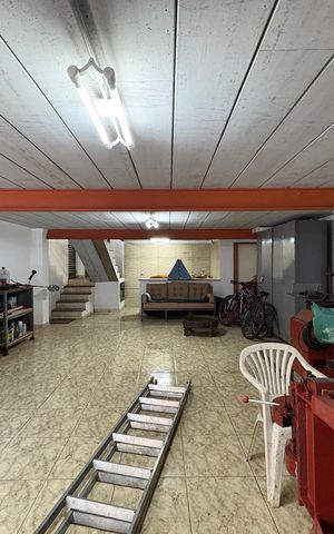 Casa à venda com 300m², 3 quartos e 2 vagasGaragem 2