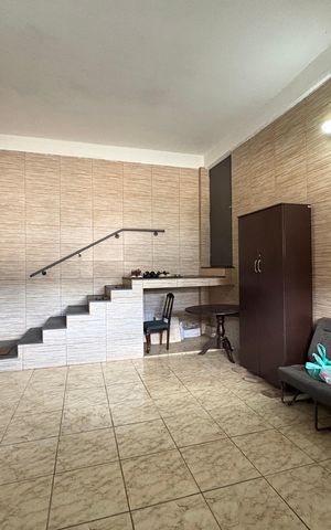 Casa à venda com 300m², 3 quartos e 2 vagasGaragem 1