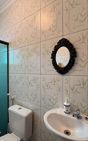 Casa à venda com 300m², 3 quartos e 2 vagasBanheiro da Suíte