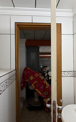 Casa à venda com 300m², 3 quartos e 2 vagasLavabo de Serviço 2