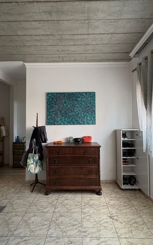 Casa à venda com 300m², 3 quartos e 2 vagasSuíte 