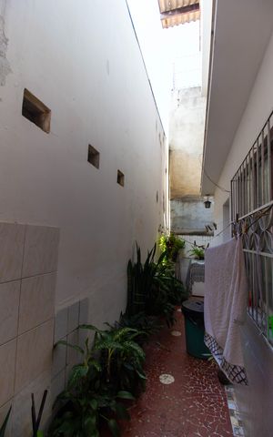 Casa à venda com 198m², 4 quartos e 2 vagas