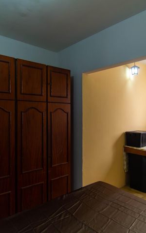 Casa à venda com 198m², 4 quartos e 2 vagas Casa à venda com 198m², 4 quartos e 2 vagasQuarto 2