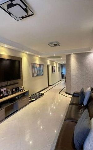 Casa para alugar com 300m², 4 quartos e 7 vagas Casa para alugar com 300m², 4 quartos e 7 vagasSala