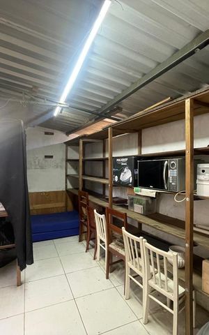 Casa para alugar com 234m², 3 quartos e 3 vagas