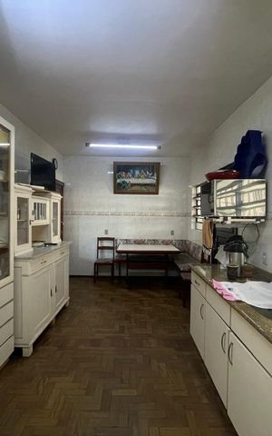 Casa para alugar com 234m², 3 quartos e 3 vagas