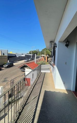 Casa para alugar com 234m², 3 quartos e 3 vagas