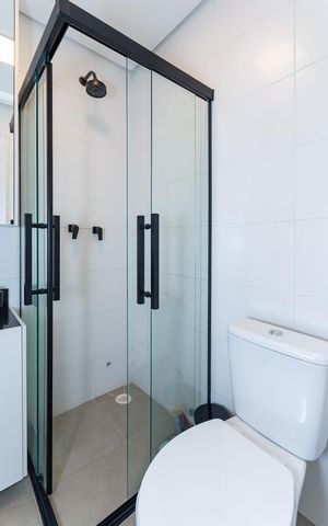 Casa de condomínio à venda com 154m², 2 quartos e 2 vagas Casa de condomínio à venda com 154m², 2 quartos e 2 vagasBanheiro da Suíte
