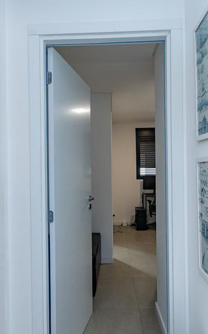 Casa de condomínio à venda com 154m², 2 quartos e 2 vagas Casa de condomínio à venda com 154m², 2 quartos e 2 vagasCorredor