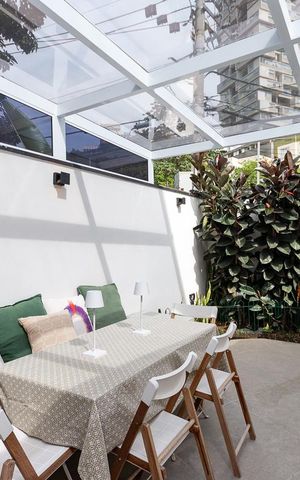 Casa de condomínio à venda com 154m², 2 quartos e 2 vagas Casa de condomínio à venda com 154m², 2 quartos e 2 vagasChurrasqueira