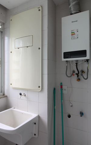 Apartamento à venda com 78m², 2 quartos e 1 vagaÁrea de Serviço