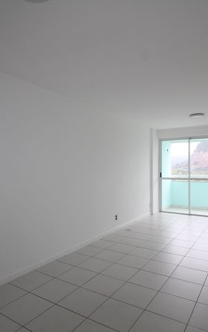 Apartamento à venda com 78m², 2 quartos e 1 vagaSala