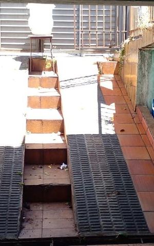 Casa à venda com 237m², 4 quartos e 2 vagas Casa à venda com 237m², 4 quartos e 2 vagasGaragem