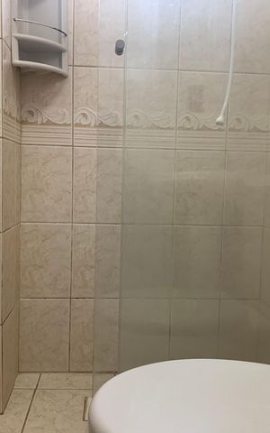 Studio à venda com 25m², 1 quarto e sem vaga Studio à venda com 25m², 1 quarto e sem vagaBanheiro