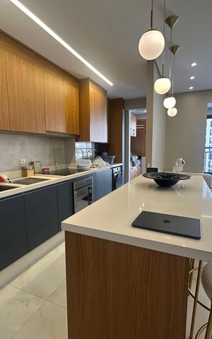 Apartamento à venda com 89m², 3 quartos e 2 vagas Apartamento à venda com 89m², 3 quartos e 2 vagasCozinha