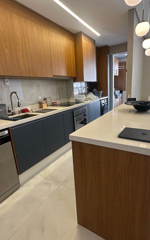 Apartamento à venda com 89m², 3 quartos e 2 vagas Apartamento à venda com 89m², 3 quartos e 2 vagasCozinha