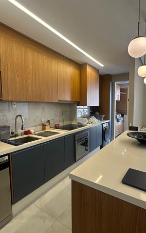 Apartamento à venda com 89m², 3 quartos e 2 vagas Apartamento à venda com 89m², 3 quartos e 2 vagasCozinha