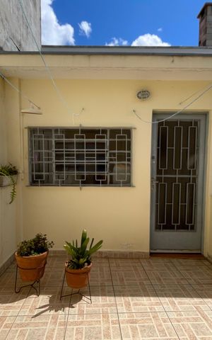 Casa para alugar com 136m², 3 quartos e 1 vaga