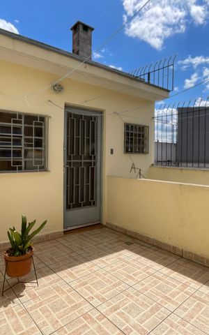 Casa para alugar com 136m², 3 quartos e 1 vaga
