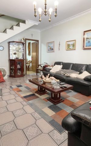 Casa para alugar com 136m², 3 quartos e 1 vaga