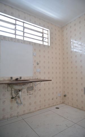 Casa à venda com 240m², 3 quartos e sem vagaBanheiro Social
