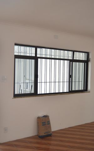 Casa à venda com 240m², 3 quartos e sem vagaSala