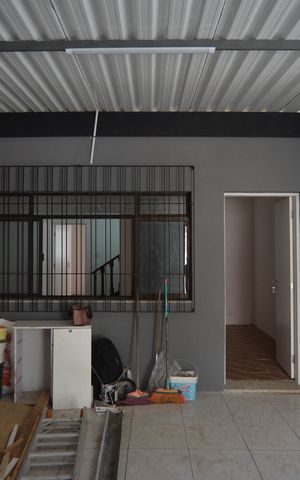 Casa à venda com 240m², 3 quartos e sem vagaGaragem