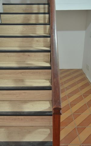 Casa à venda com 240m², 3 quartos e sem vagaEscada