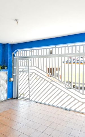 Casa à venda com 176m², 2 quartos e 2 vagasGaragem
