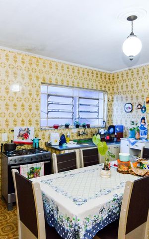 Casa à venda com 176m², 2 quartos e 2 vagasCozinha