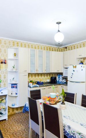Casa à venda com 176m², 2 quartos e 2 vagasCozinha