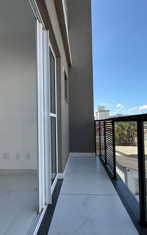 Apartamento à venda com 110m², 2 quartos e 2 vagas Apartamento à venda com 110m², 2 quartos e 2 vagasVaranda