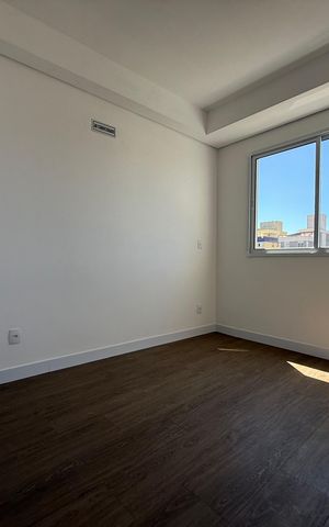 Apartamento à venda com 128m², 2 quartos e 2 vagas Apartamento à venda com 128m², 2 quartos e 2 vagasQuarto