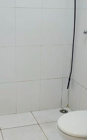 Casa de condomínio à venda com 80m², 3 quartos e 2 vagas Casa de condomínio à venda com 80m², 3 quartos e 2 vagasBanheiro