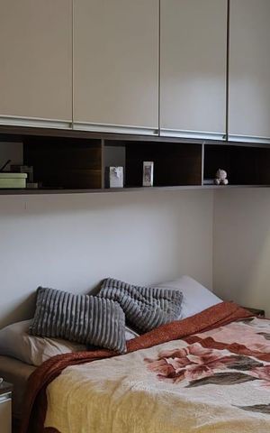 Casa de condomínio à venda com 80m², 3 quartos e 2 vagas Casa de condomínio à venda com 80m², 3 quartos e 2 vagasQuarto