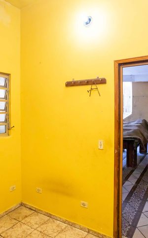 Casa para alugar com 300m², 4 quartos e 4 vagasQuarto de Serviço