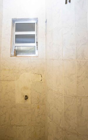 Casa para alugar com 300m², 4 quartos e 4 vagasBanheiro de serviço
