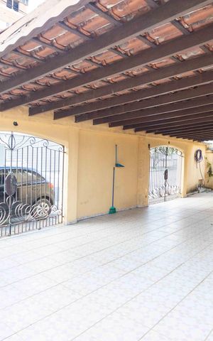 Casa para alugar com 300m², 4 quartos e 4 vagasGaragem