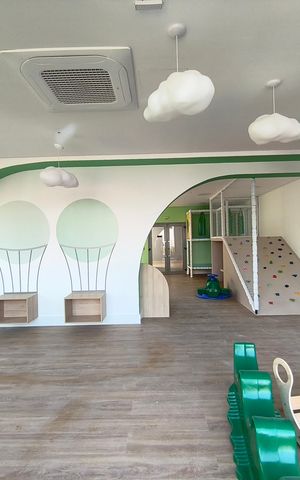 Apartamento à venda com 146m², 2 quartos e 2 vagas Apartamento à venda com 146m², 2 quartos e 2 vagasPlayground