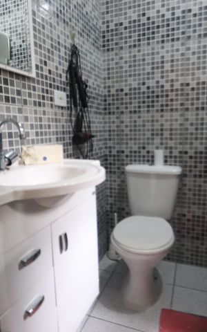 Casa à venda com 125m², 4 quartos e 2 vagasBanheiro da Suíte