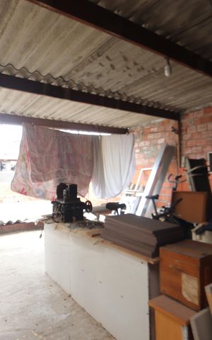 Casa à venda com 125m², 4 quartos e 2 vagasDepósito