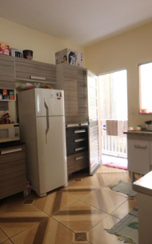 Casa à venda com 125m², 4 quartos e 2 vagasCozinha