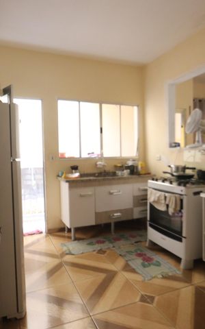Casa à venda com 125m², 4 quartos e 2 vagasCozinha
