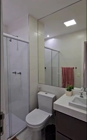 Apartamento à venda com 84m², 2 quartos e 1 vaga Apartamento à venda com 84m², 2 quartos e 1 vagaBanheiro