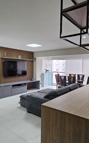 Apartamento à venda com 84m², 2 quartos e 1 vaga Apartamento à venda com 84m², 2 quartos e 1 vagaSala